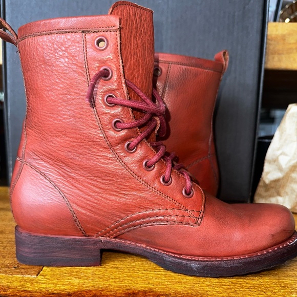 Frye Veronica Combat Boot Red Clay 6.5 - Picture 12 of 12